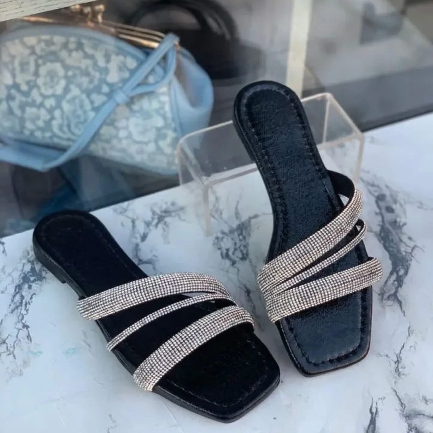 Deebaj Urban Slides slipper